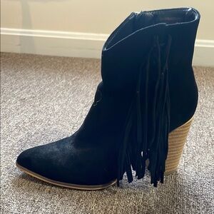 BEAST FASHION Black and Tan Heeled Boots with Fringe
